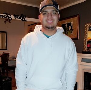 Meet your Posher, Antunez